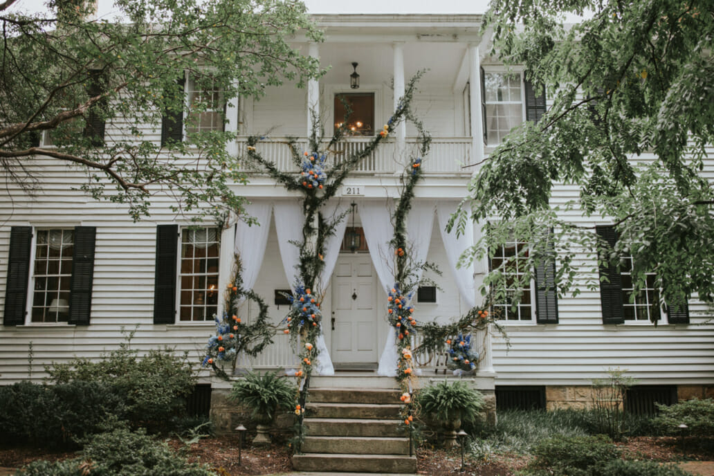 Featured On June Bug Weddings Megan Fletcher Haywood Hall La Fête This And Their Families Were So Fun To Work With I Wish We Could Do It All Over Again Every Weekend Feast Your Eyes On Some Of The Fabulous Photos